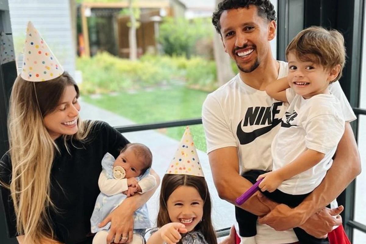 Mulher e filhos de Marquinhos ligam para ele antes da estreia do jogador na Copa: “Te amamos!”
