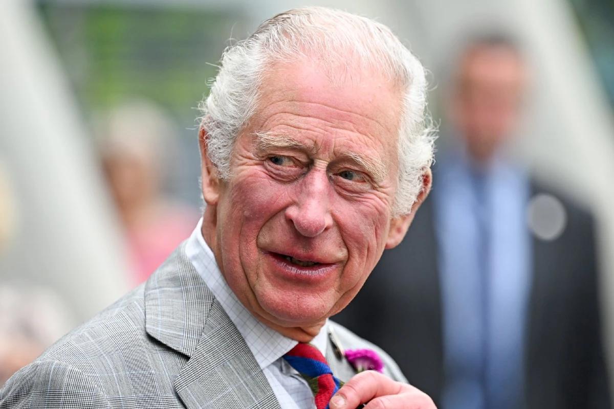 Rei Charles lll estaria considerando dar título real que já foi de Rainha Elizabeth Il para sua neta