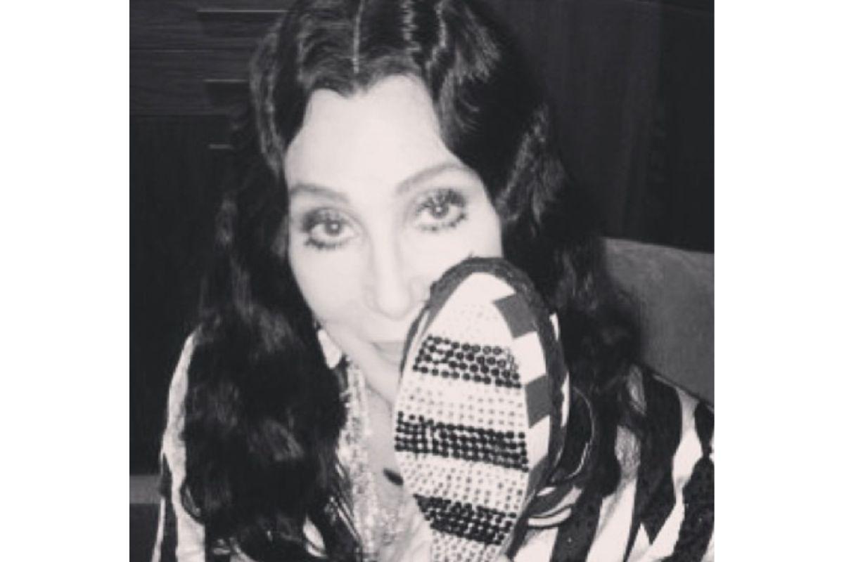 Claudia Raia mostra decoração de Natal