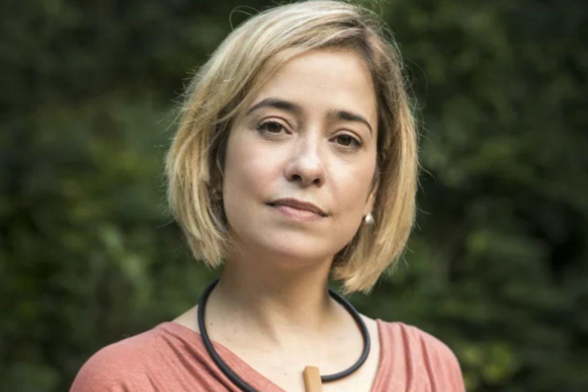 Paloma Duarte compartilha novas com os filhos