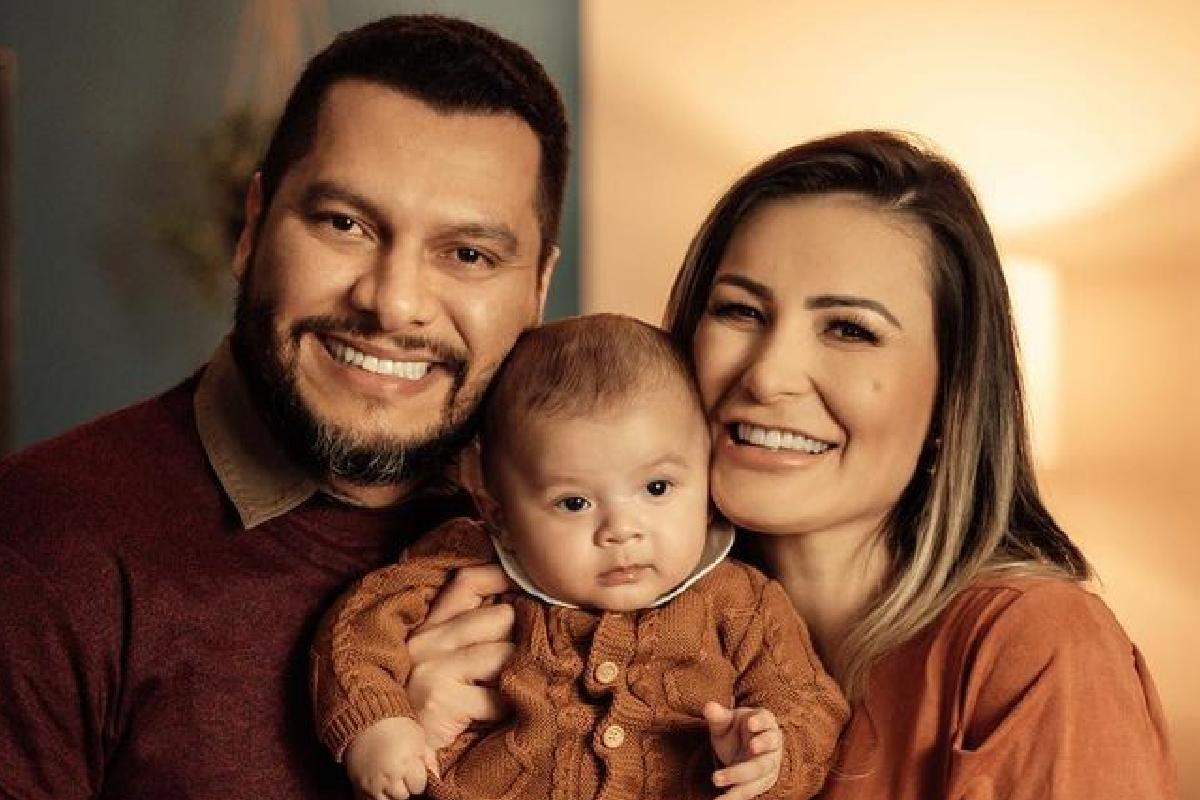 Andressa Urach permaneceu 20 dias em clínica psiquiátrica após ter sofrido surto psicótico