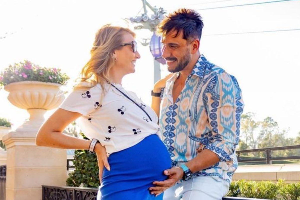 “Emoções à flor da pele e sensível”, fala esposa de Julio Rocha na 1ª gravidez de menina