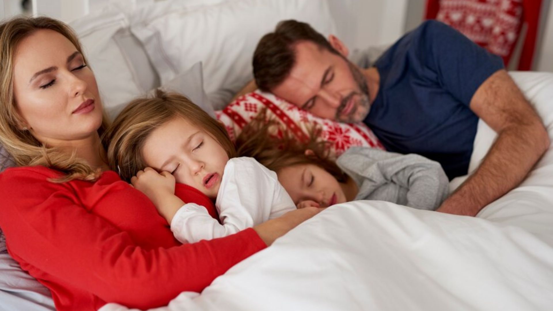 Novo spray nasal promete diminuir o ronco e ajudar a família toda a dormir melhor