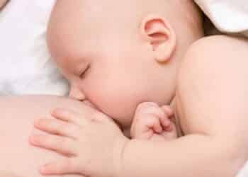 Como preparar os seios para a amamentação? Saiba os cuidados que devem ser tomados antes e depois da gravidez