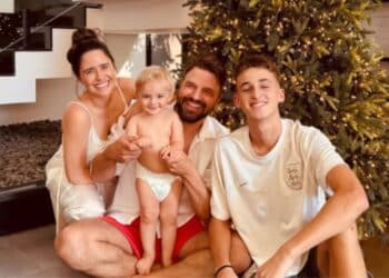 Fernanda Vasconcellos fala sobre relação com enteado e filho de Danielle Winits