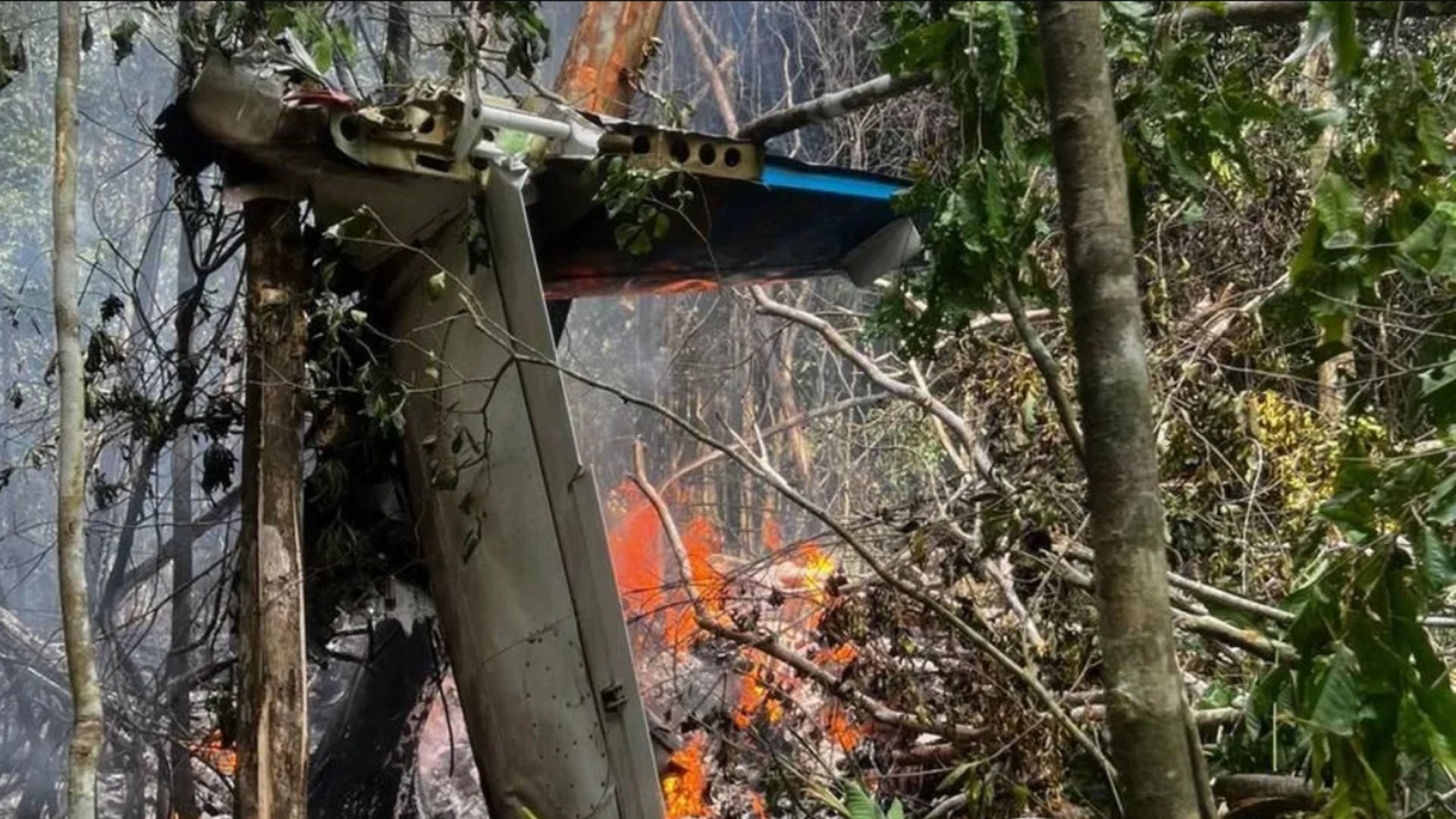 Avião explodiu ao cair no Acre