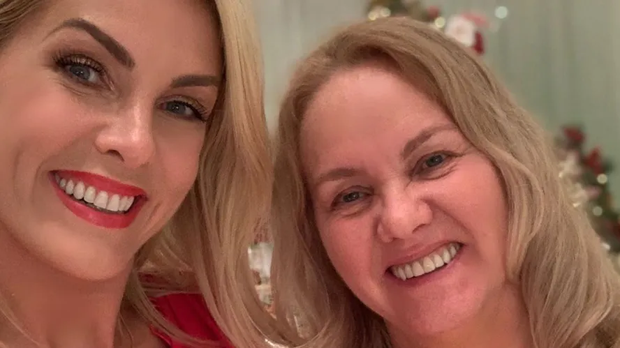 ana hickmann e mae
