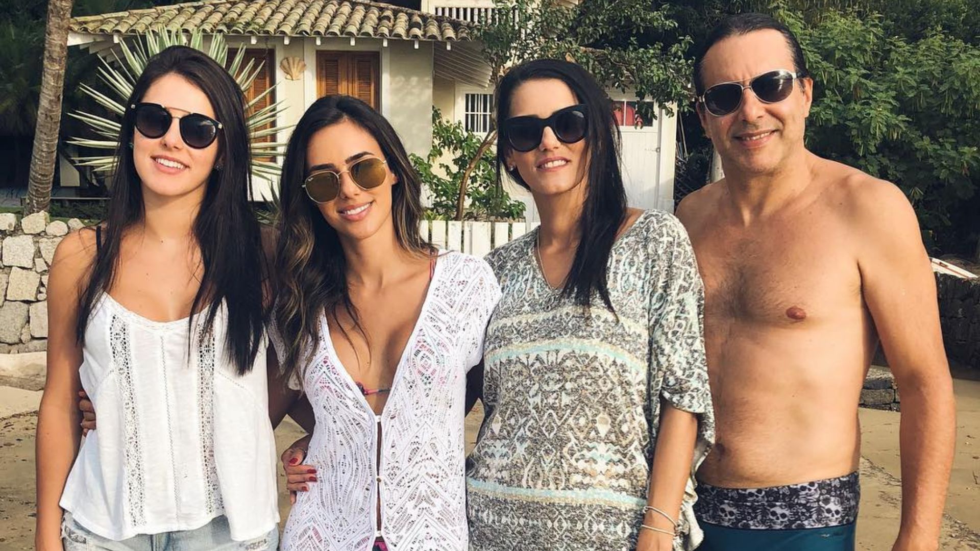 Bruna Biancardi, Bianca Biancardi, Edson e Telma, avós de Mavie, filha de Neymar Jr.