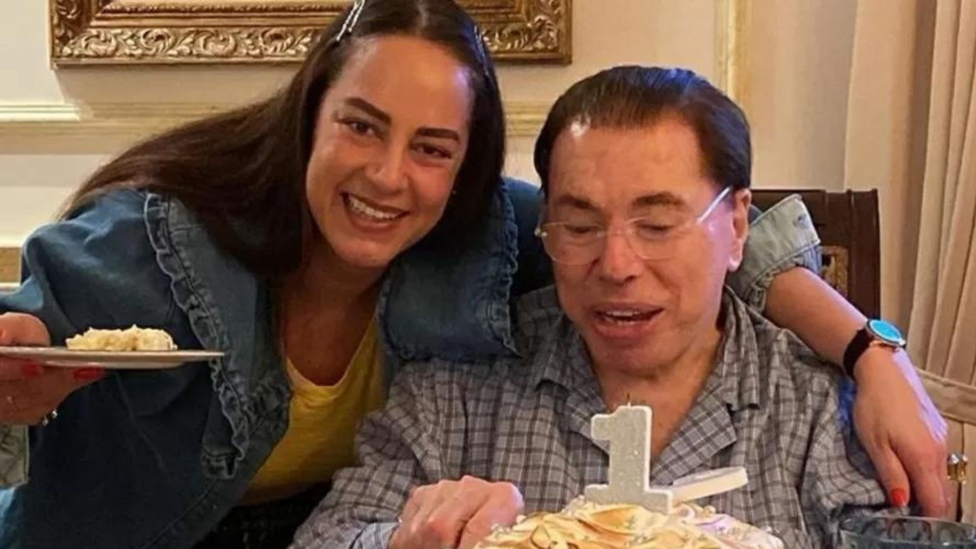 Silvio Santos comendo