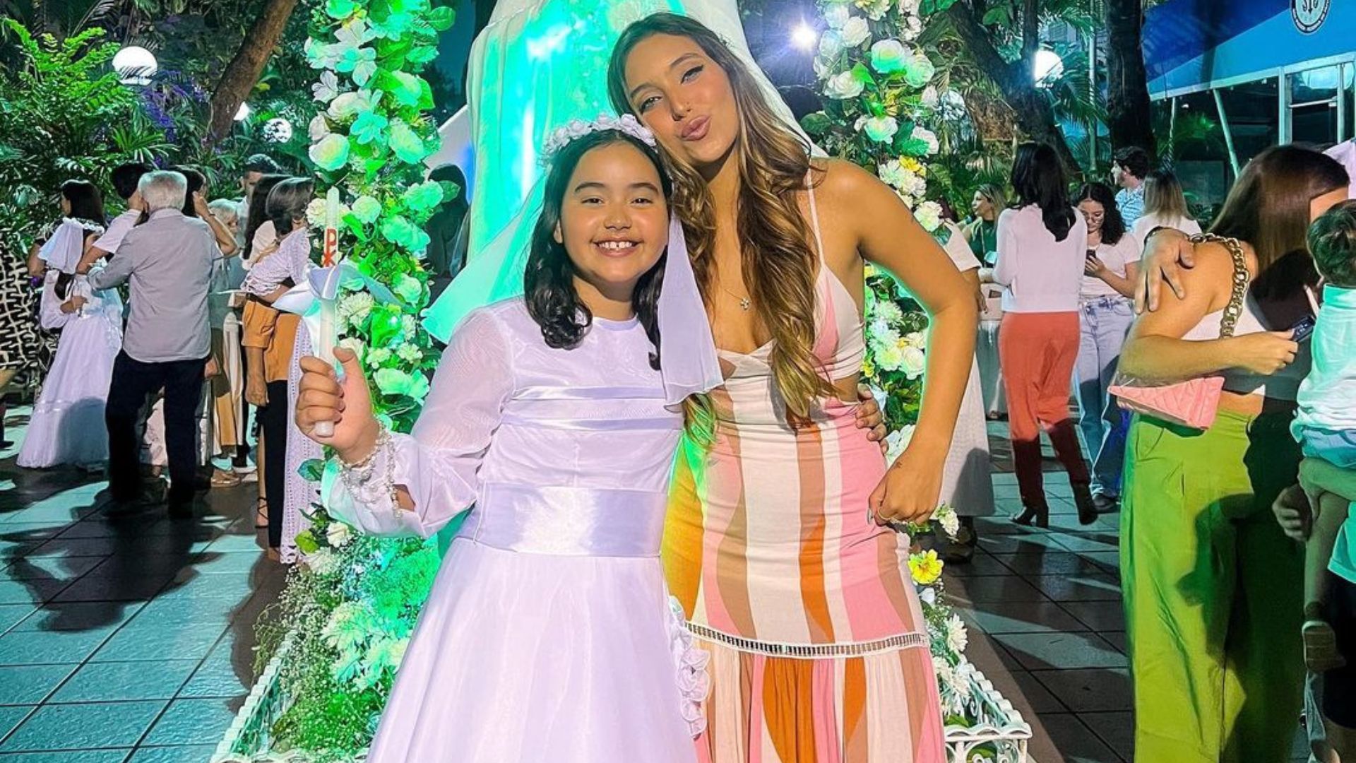 Alicia e Vanessa Lopes