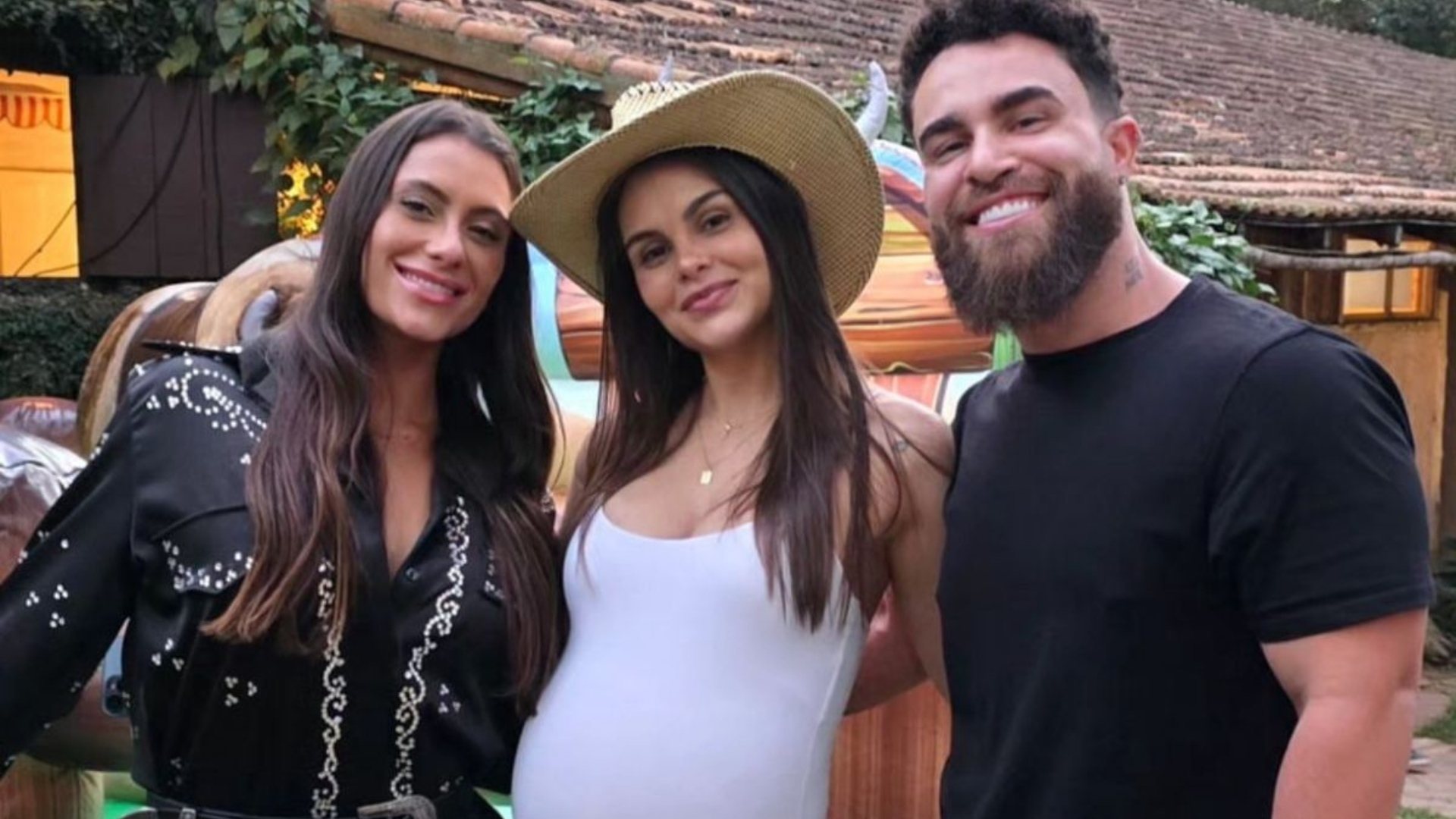 Amanda Kimberlly mãe ddo 3° filho de Neymar