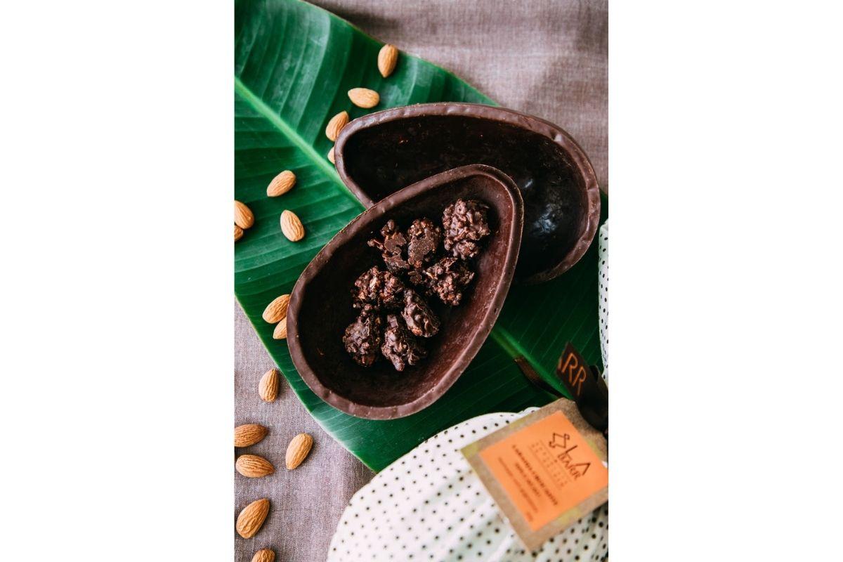 Ovo de Páscoa chocolate meio amargo