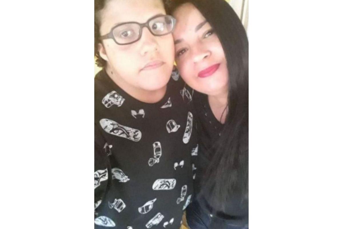 Pedro Rosa Santos e a mãe, Sybelle Rosa