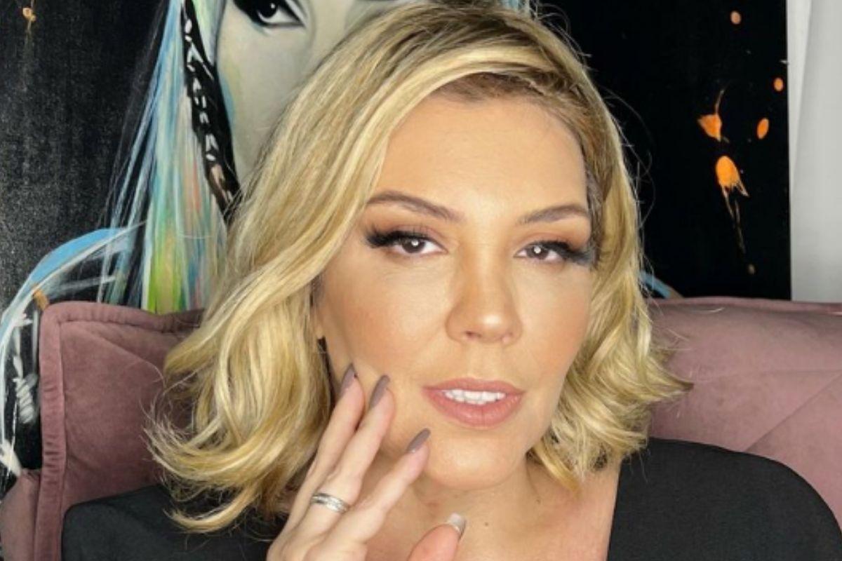 Simony é internada na manhã dessa terça feira para retornar ao tratamento