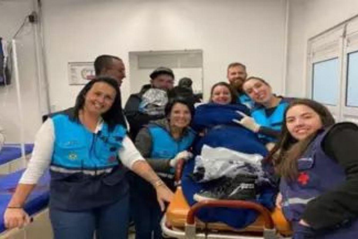 Mulher dá à luz durante apresentação do Metallica