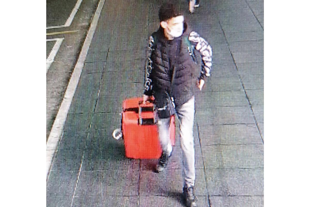 Jovem de 19 anos desaparece em aeroporto após sair da França para visitar o pai no Brasil