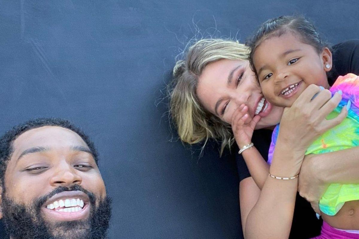 Tristan Thompson pede desculpas a Khloe Kardashian após assumir paternidade fruto de traição