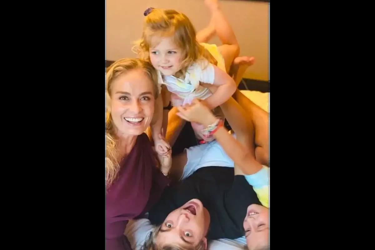 Angélica e sobrinha neta