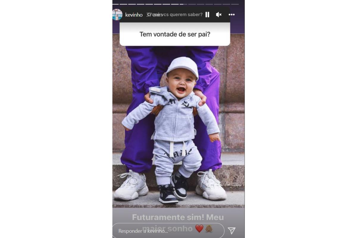 Atualmente, Kevinho está namorando a modelo e influenciadora digital Gabriela Versiani