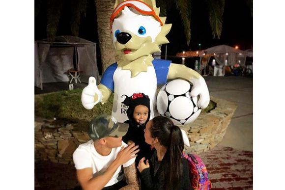 philippe-coutinho-e-família