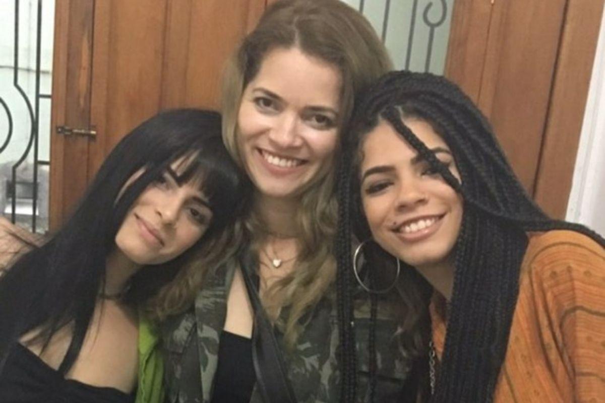 Gabriela, Alba e Maria