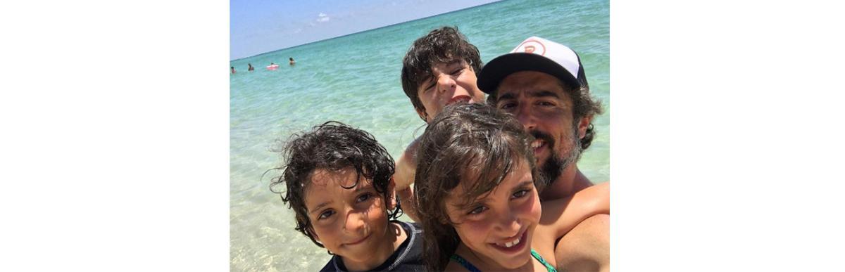 Romeo, Donatella e Stefano, filhos de Suzana Gullo e Marcos Mion (Foto: Reprodução/ Instagram @marcosmion)