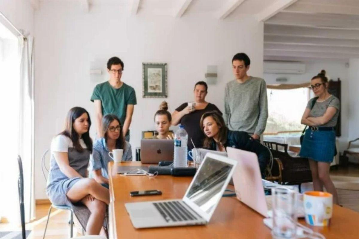 Estudantes brasileiros irão entrar em debate sobre ciência com vencedores do Prêmio Nobel nesta segunda-feira (15)