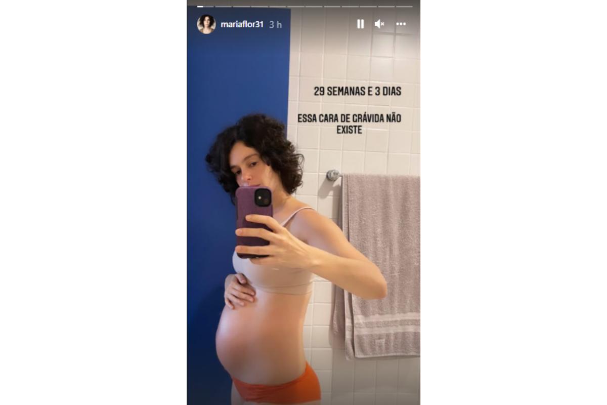 Maria Flor mostra barriga de 7 meses de gravidez
