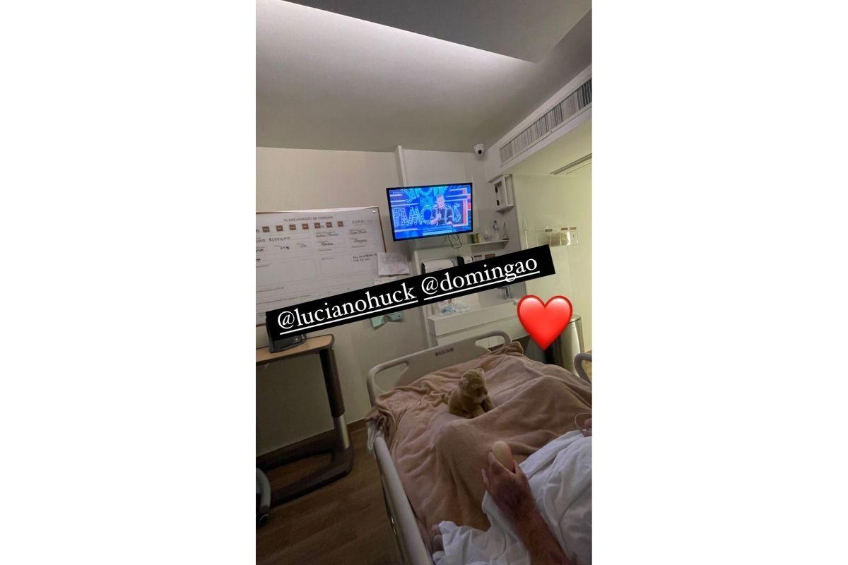 Angélica mostrou que o pai estava assistindo o Domingão