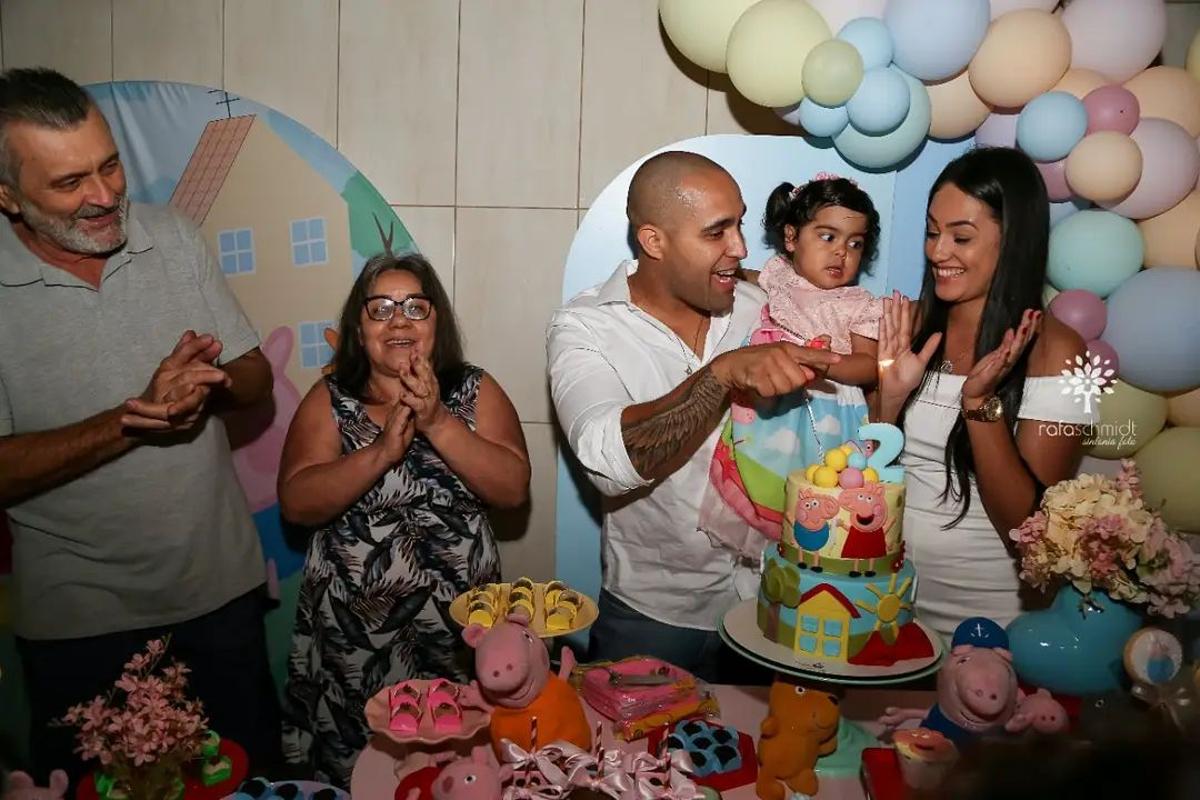 Sophia, filha do Tenente Bahia, completa 2 anos de vida