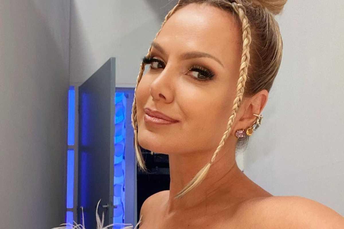 Eliana apresentadora (Foto: Reprodução/Instagram/@eliana)