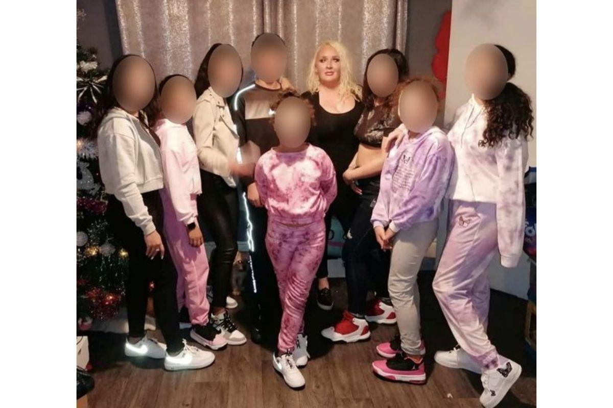Marie é mãe de 8 meninas