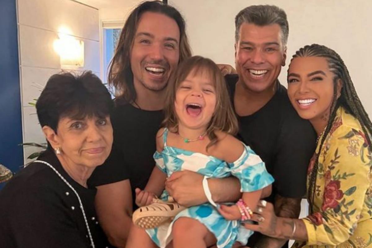 Neta de Elba Ramalho e Mauricio Mattar completa 2 anos de idade