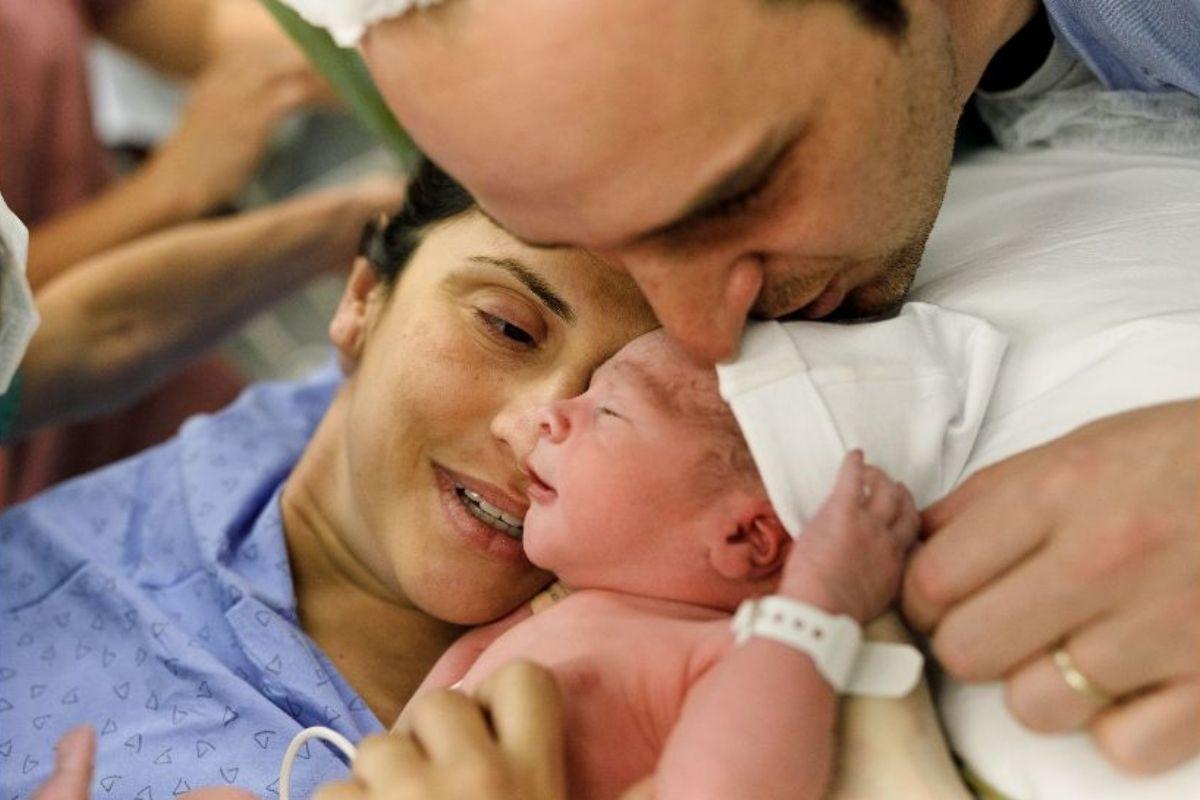 Renata e Bernardo comemoraram a chegada de Guilherme!