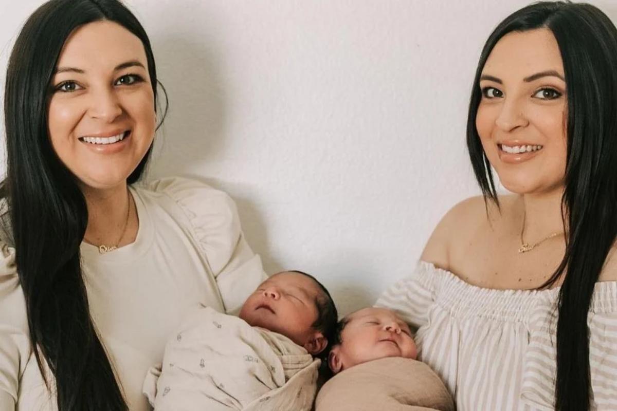 Gêmeas tem filhos no mesmo dia do mesmo sexo, peso e tamanho