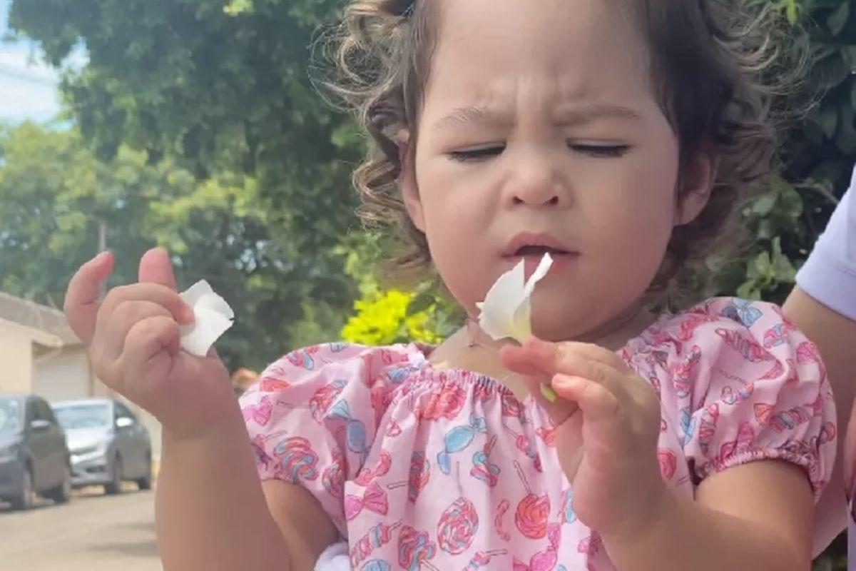 Júlia precisa de um transplante de todo aparelho digestivo que custa R$ 12 milhões e é realizado nos Estados Unidos