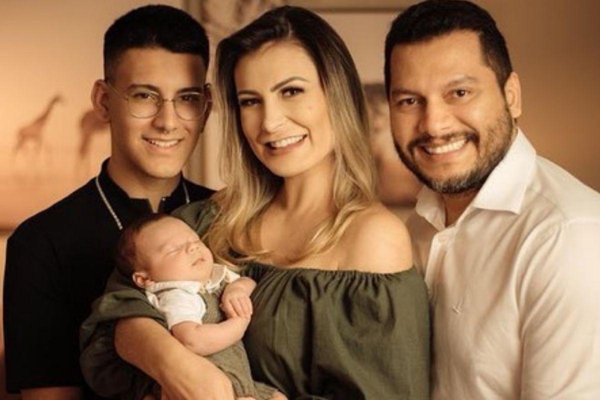 Andressa Urach faz rara aparição com família: “Meu bem mais precioso”