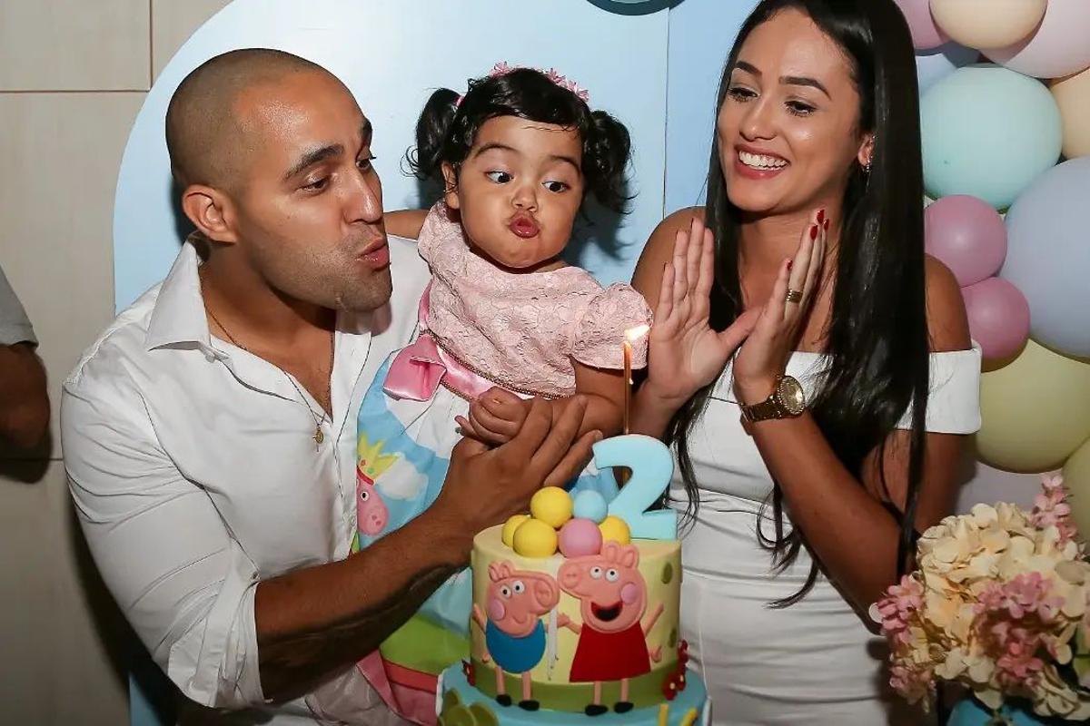 Sophia, filha do Tenente Bahia, completa 2 anos de vida