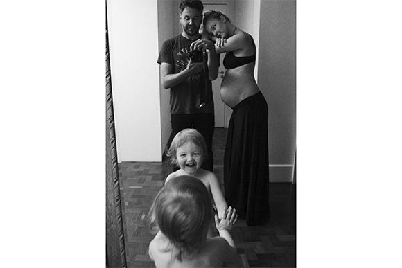 Carol Trentini faz homenagem ao marido em dia dos pais (Foto: Reprodução/ Instagram @carolinetrentini)