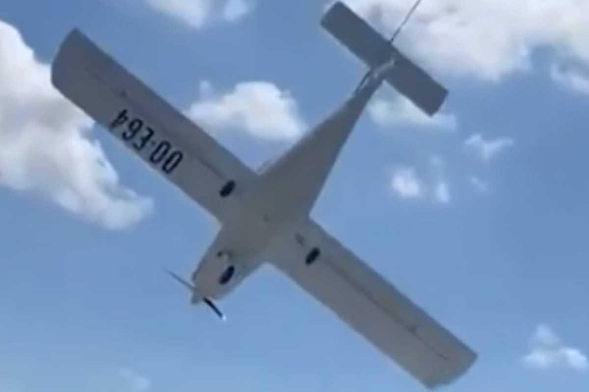 Piloto faz pouso de emergência e sai andando da aeronave