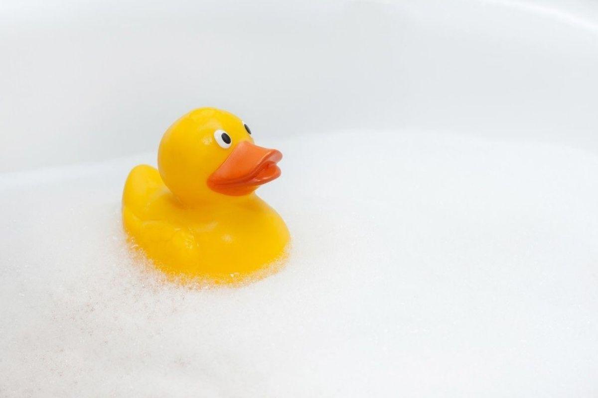 A mãe sofreu um desmaio e não sabe ao certo quanto tempo o bebê ficou submerso