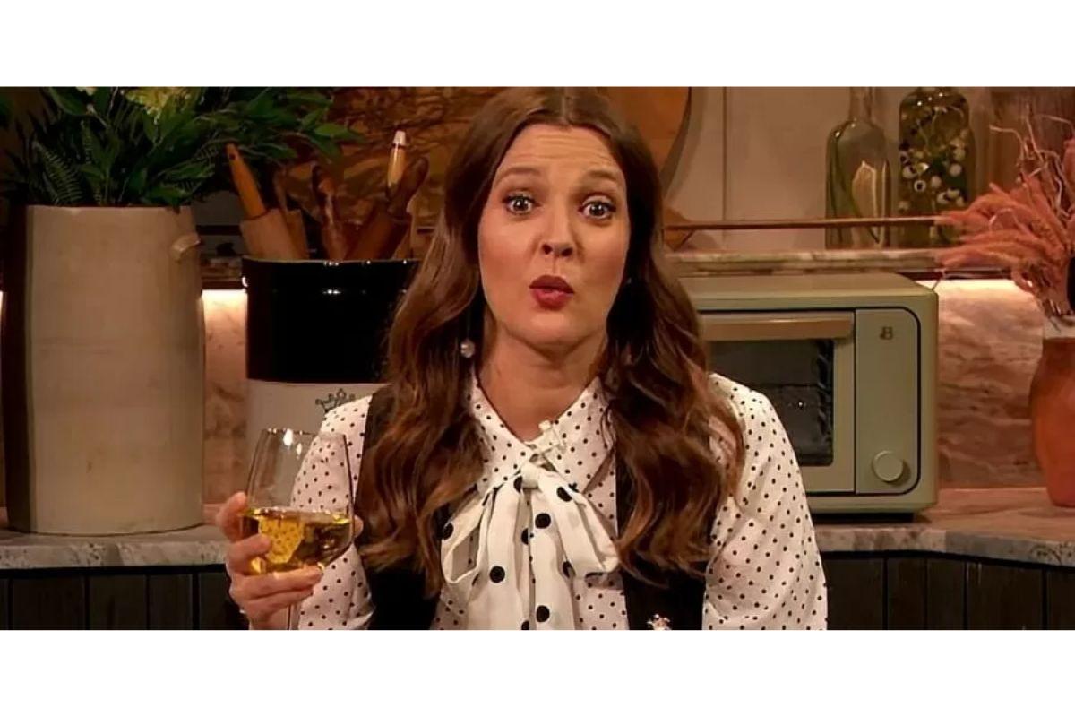 Drew Barrymore contou sobre a infância conturbada