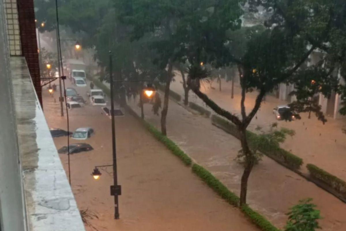 Veja como ajudar Petrópolis