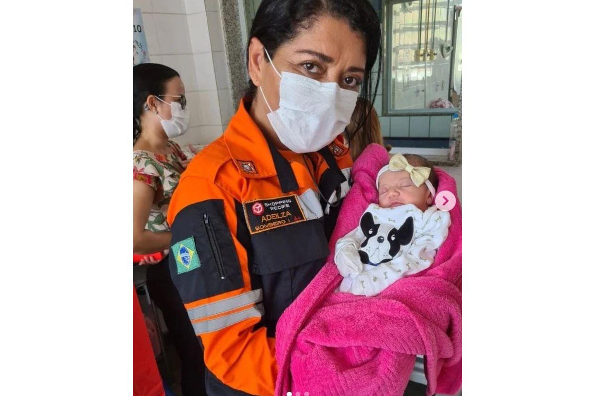Bebê aurora nasceu na capital pernambucana