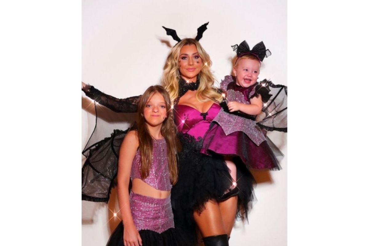 Rafaella Justus com Ana Paula Siebert e irmã, Vicky