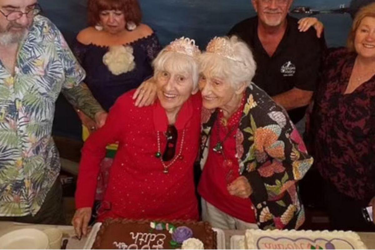 Gêmeas idênticas comemoram o aniversário de 100 anos juntas