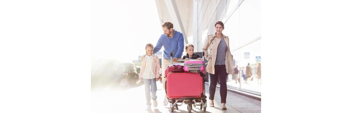 A mãe viaja apenas com um filho por vez