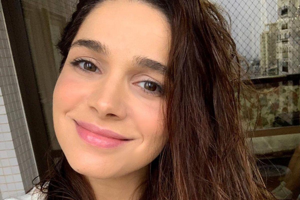 Sabrina Petraglia se impressiona ao doar roupas da filha de 1 ano: "Não sabia que tinha tanta"