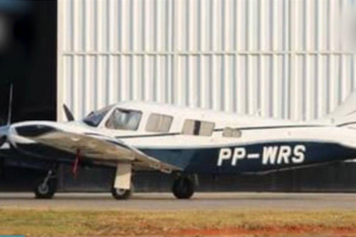 Avião com bimotor que caiu
