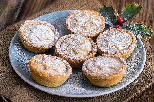 Torta doce coberta com açúcar (Foto: Getty Image)